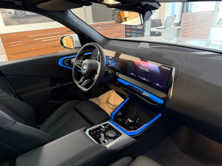 10 - BMW X3 BMW X3 30e xDrive