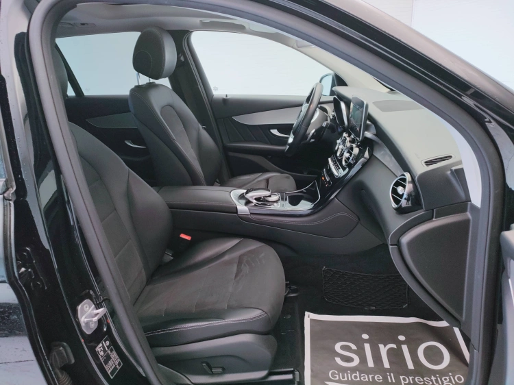 15 - Mercedes-Benz GLC 250 d Night Edition 4matic auto