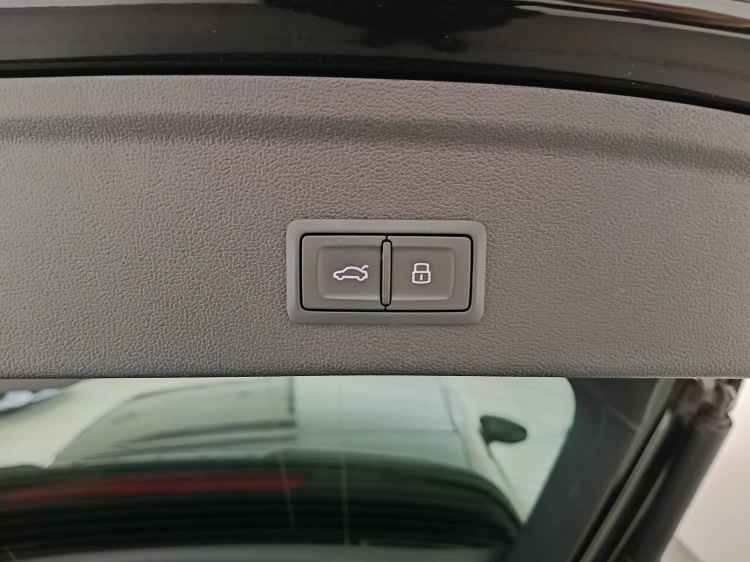 24 - Audi RS3 RS3 Sportback 2.5 tfsi quattro s-tronic