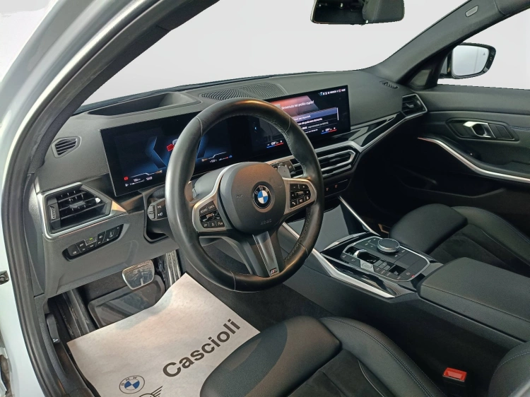 7 - BMW Serie 3 320d Touring mhev 48V MSport auto