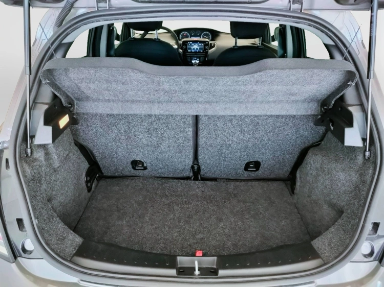 9 - Lancia Ypsilon Ypsilon 1.0 firefly hybrid Gold s&s 70cv
