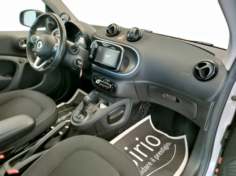 9 - smart fortwo Fortwo 1.0 Passion 71cv twinamic