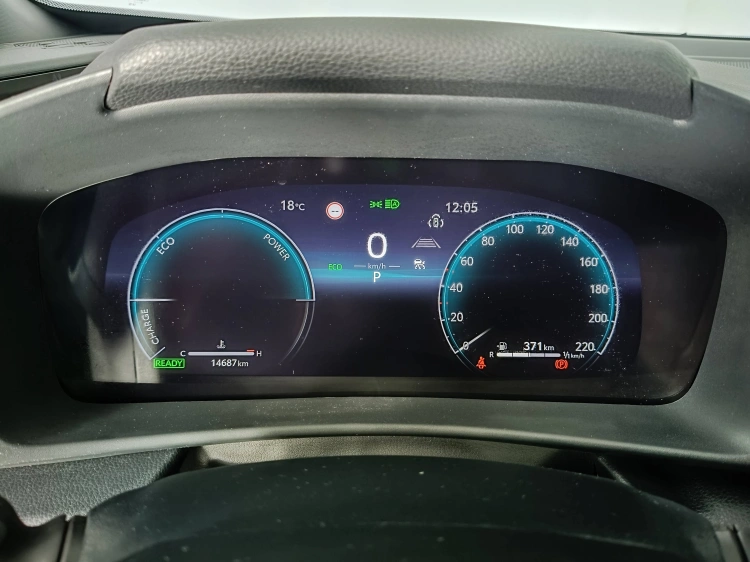 12 - Toyota C-HR C-HR 1.8 hv Trend fwd e-cvt