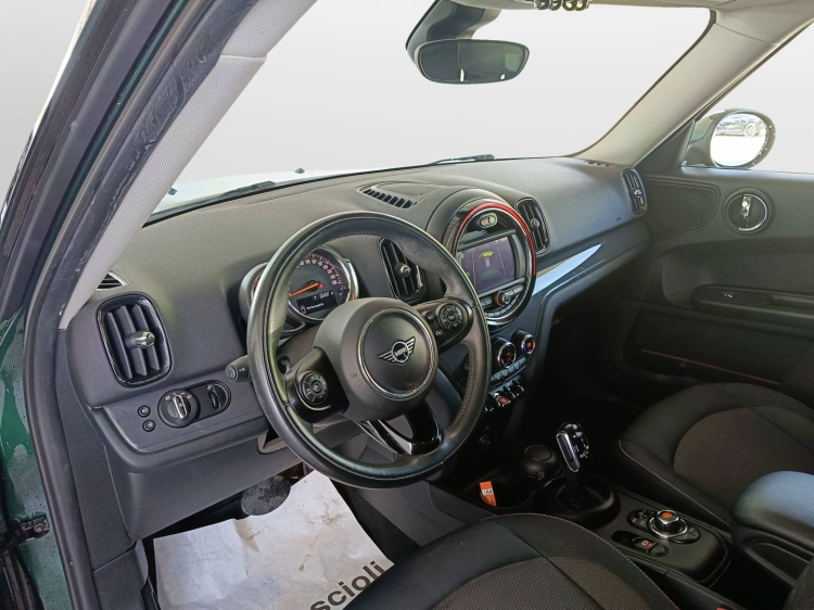 7 - MINI Countryman Mini Countryman 1.5 One D Baker Street auto 7m