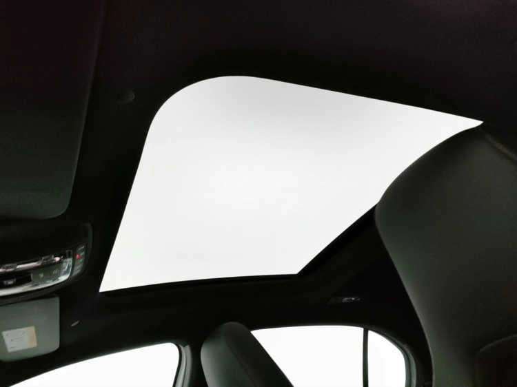 13 - Mercedes-Benz Classe A 180 d Premium auto