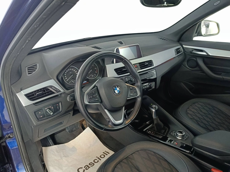 8 - BMW X1 X1 sdrive18d xLine auto my18