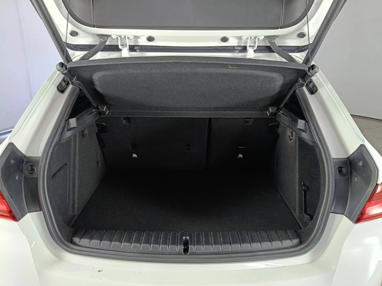 14 - BMW Serie 1 118d Msport auto