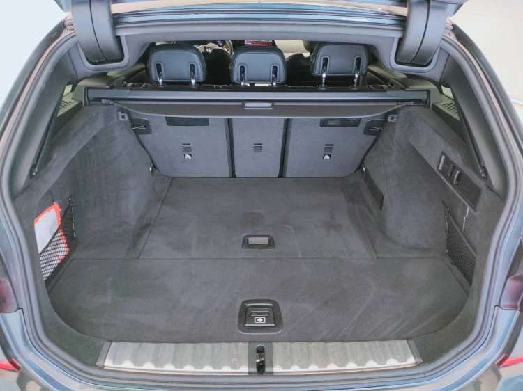 9 - BMW Serie 3 320d Touring mhev 48V Msport auto