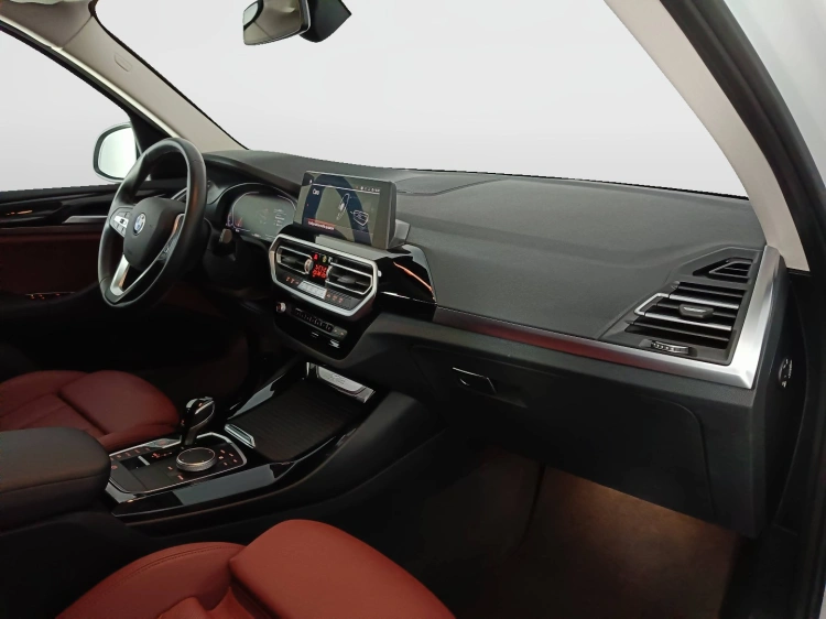 10 - BMW X3 X3 xdrive20d mhev 48V auto