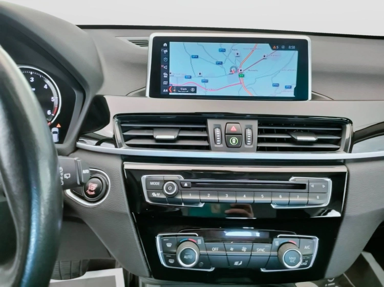 18 - BMW X1 X1 sdrive18d Advantage