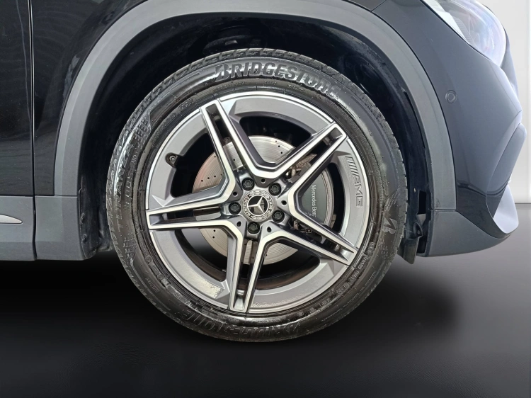 22 - Mercedes-Benz GLA GLA-H247 2020 - 180 d Premium auto