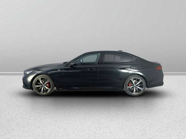 3 - BMW Serie 5 520d 48V sdrive MSport auto