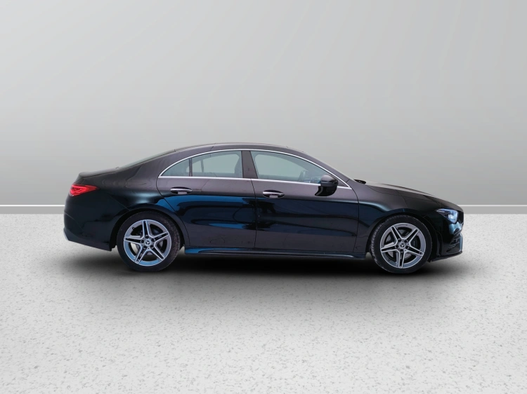 7 - Mercedes-Benz CLA Coupe 200 d Premium 4matic auto