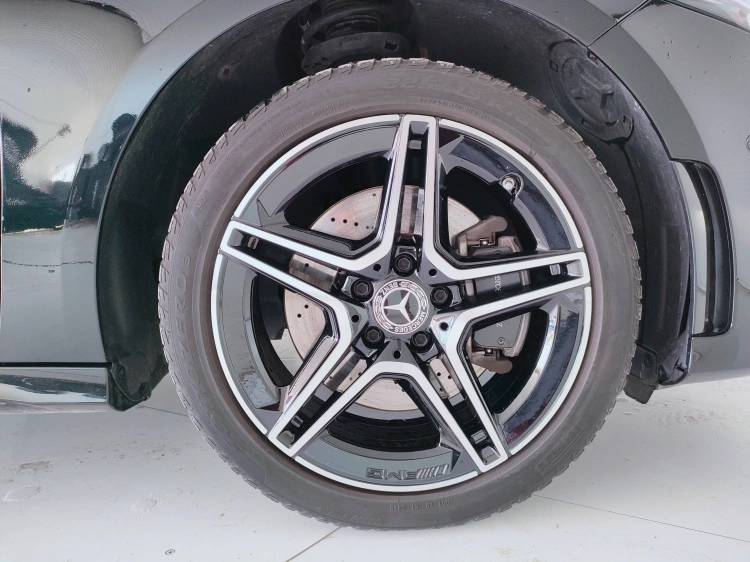 9 - Mercedes-Benz Classe A 250 e phev (eq-power) Premium Plus edition auto