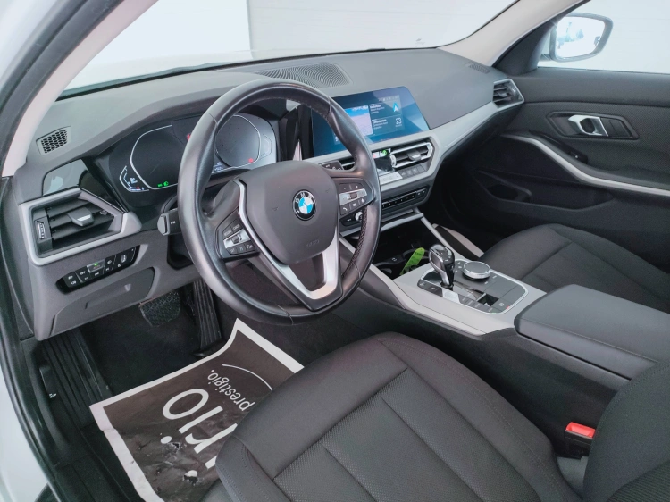 10 - BMW Serie 3 318d Touring mhev 48V Business Advantage auto