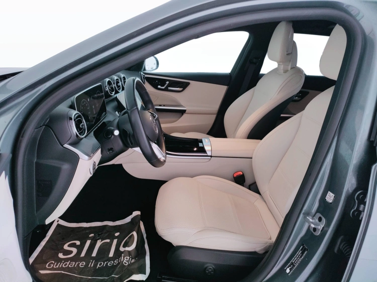 13 - Mercedes-Benz Classe C SW All-Terrain 220 d mhev Premium 4matic 197cv auto