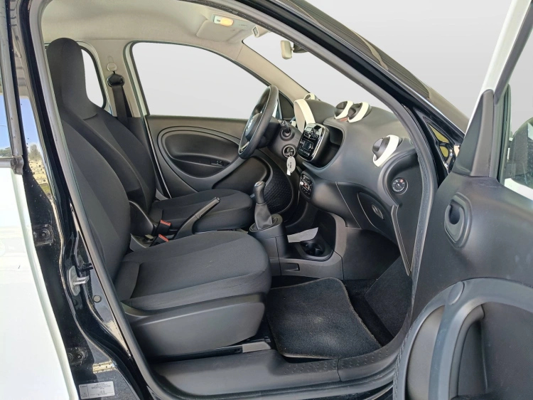 11 - smart forfour Forfour 1.0 Youngster 71cv my18