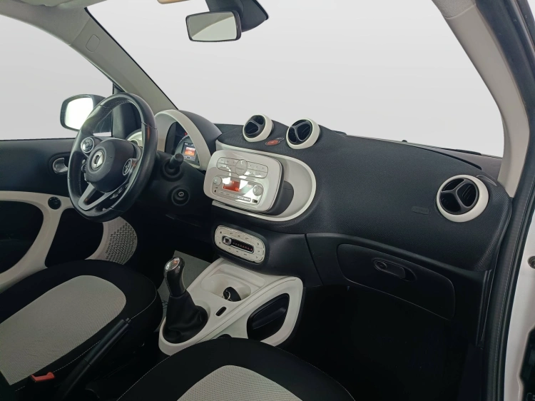 9 - smart fortwo Fortwo 1.0 Passion 71cv