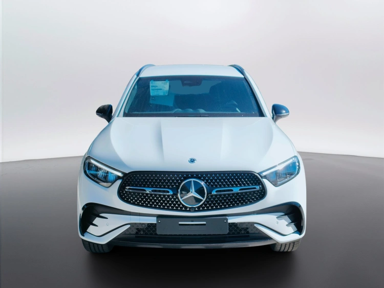 2 - Mercedes-Benz GLC 200 d 4MATIC