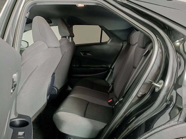 9 - Toyota C-HR C-HR 1.8 hv Trend fwd e-cvt