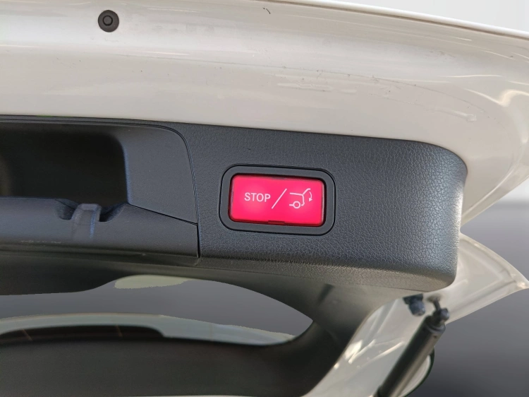 21 - Mercedes-Benz GLB 200 d Sport Plus 4matic auto