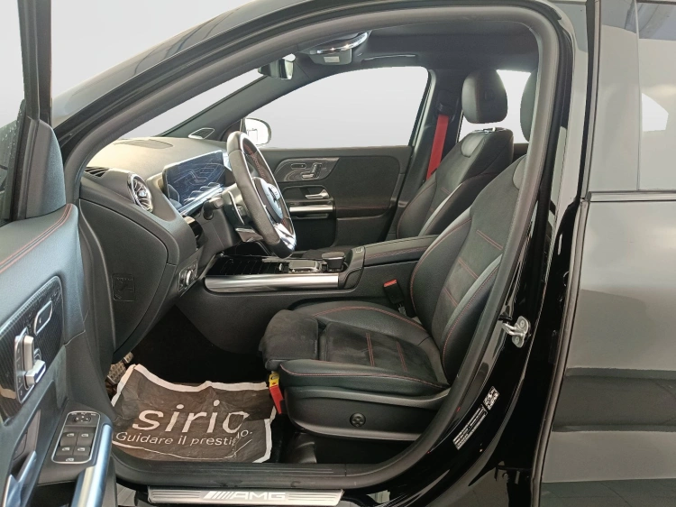 8 - Mercedes AMG GLA GLA 35 AMG 4matic auto