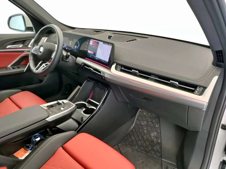 8 - BMW X1 X1 sdrive18d MSport Pro auto