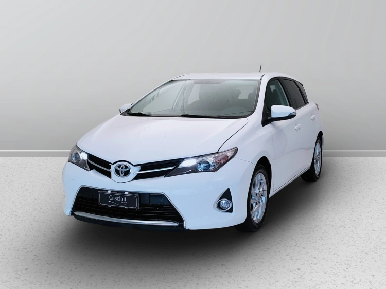 1 - Toyota Auris Auris 5p 1.4 d-4d Active
