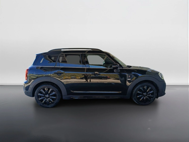 3 - MINI Countryman Mini Countryman 2.0 Cooper SD Essential auto