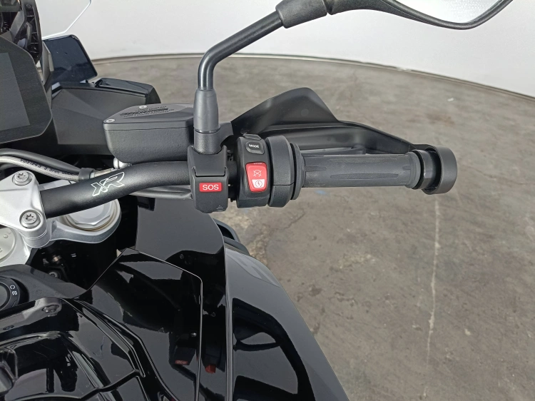 8 - BMW Motorrad XR S 1000 XR Triple Black Abs my21