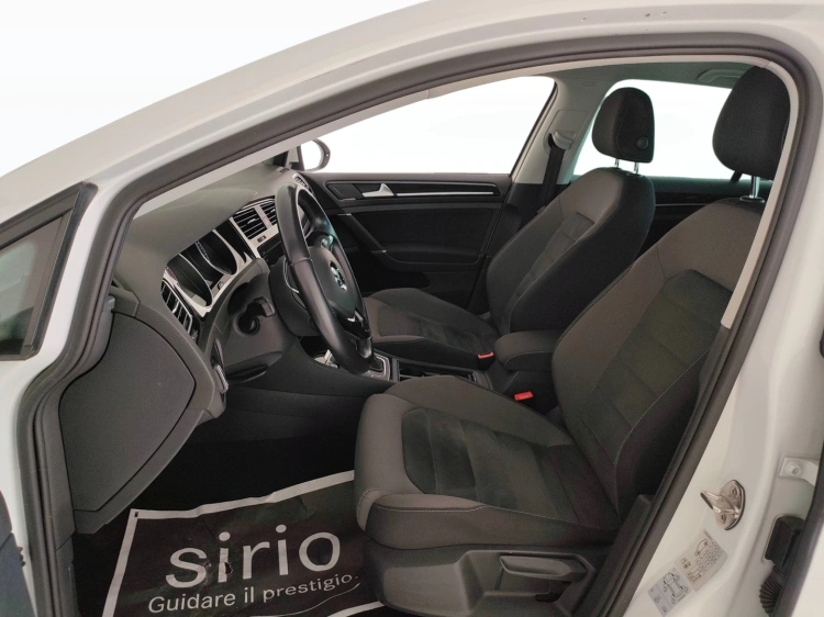 14 - Volkswagen Golf Golf 5p 1.5 tgi Executive 130cv dsg