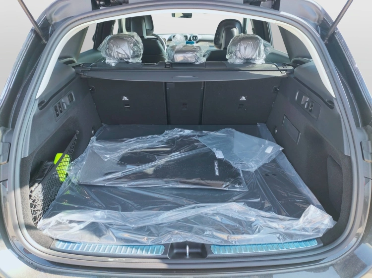 5 - Mercedes-Benz GLC 220 d 4MATIC