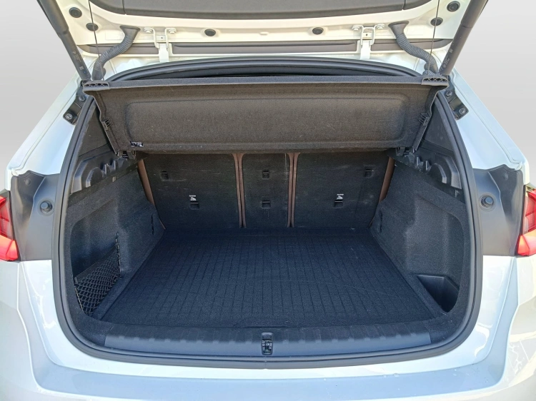 20 - BMW X1 X1 sdrive18d X-Line auto
