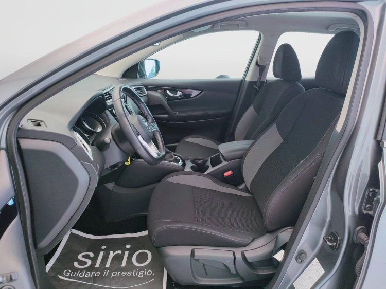 15 - Nissan Qashqai Qashqai 1.5 dci Business 115cv dct