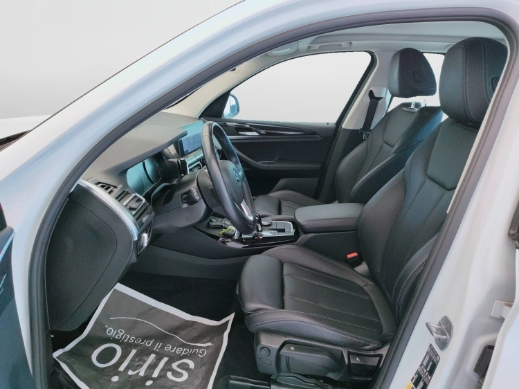 17 - BMW X3 X3 xdrive30e auto