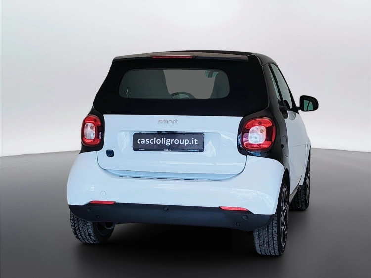 6 - smart fortwo Fortwo Cabrio eq Pulse 22kW