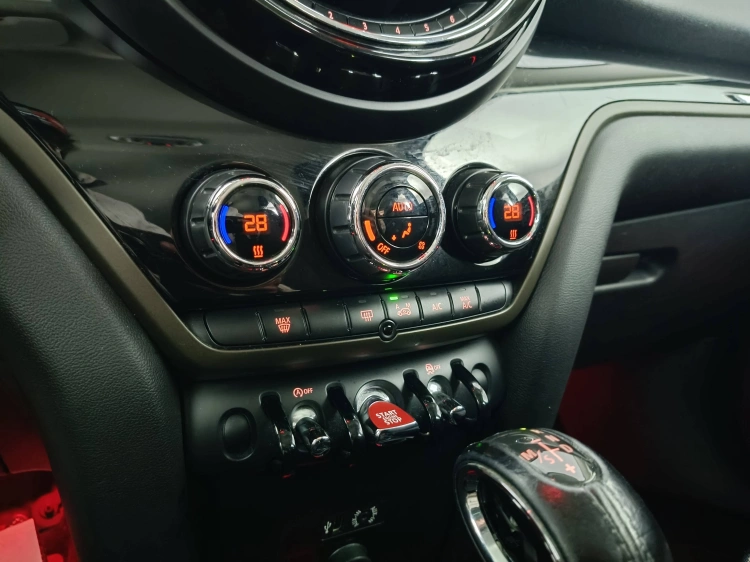 14 - MINI Countryman Mini Countryman 2.0 Cooper D auto