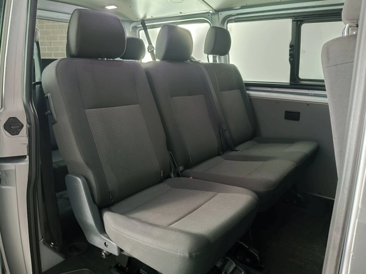 12 - Volkswagen T6.1 Transporter 30 T6.1 Transporter 30 2.0 tdi 110cv kombi Business p.c.