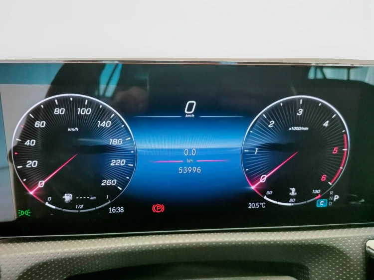 19 - Mercedes-Benz Classe A 180 d Progressive Advanced Plus auto