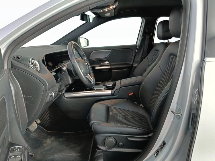 8 - Mercedes-Benz GLA Mercedes 250 e phev (eq-power) Sport Plus auto