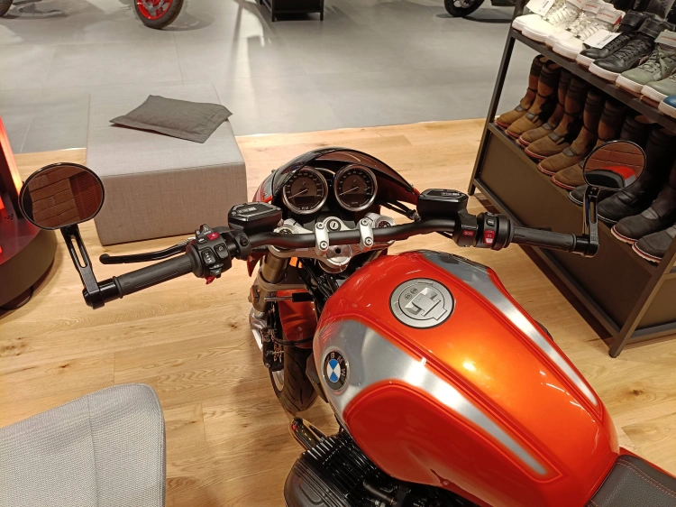 6 - BMW Motorrad NineT R 12 NINET