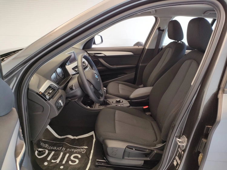 14 - BMW X1 X1 sdrive16d