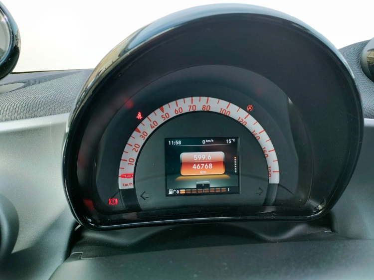 14 - smart forfour Forfour 1.0 Passion 71cv my18