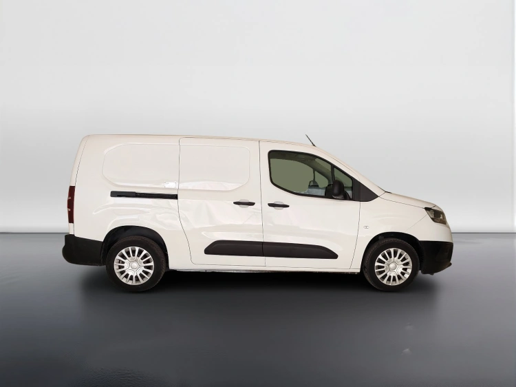 7 - Toyota Professional Proace City Proace City 1.5D 100cv S&S L2 S 10q Active