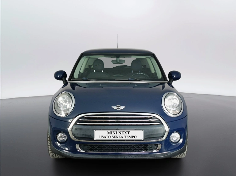 2 - MINI One Mini 1.5 One D Business 3p