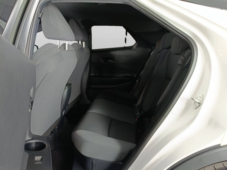 9 - Toyota C-HR C-HR 1.8 hv Trend fwd e-cvt