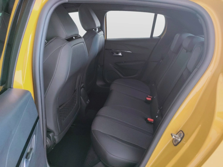 9 - Peugeot 208 208 1.2 puretech GT Line s&s 100cv