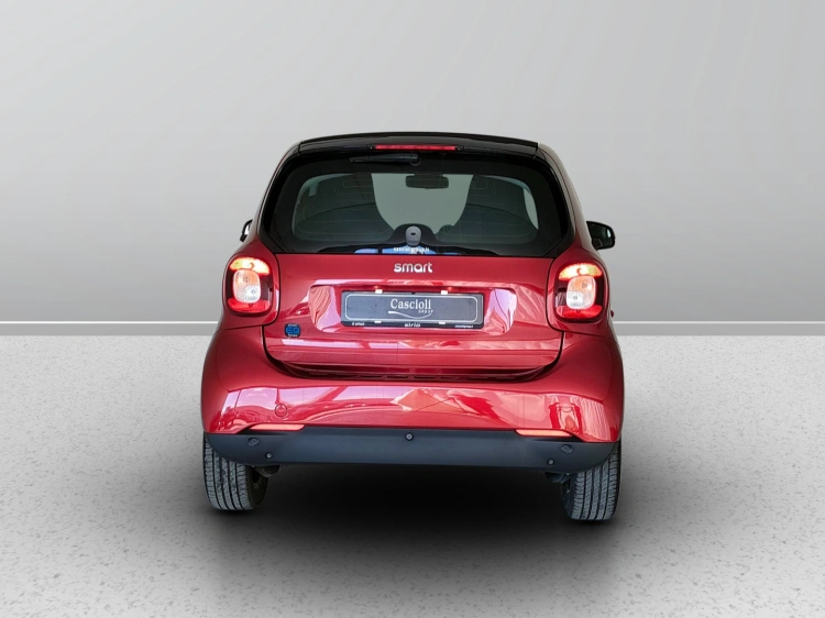 4 - smart fortwo Fortwo eq Passion 22kW