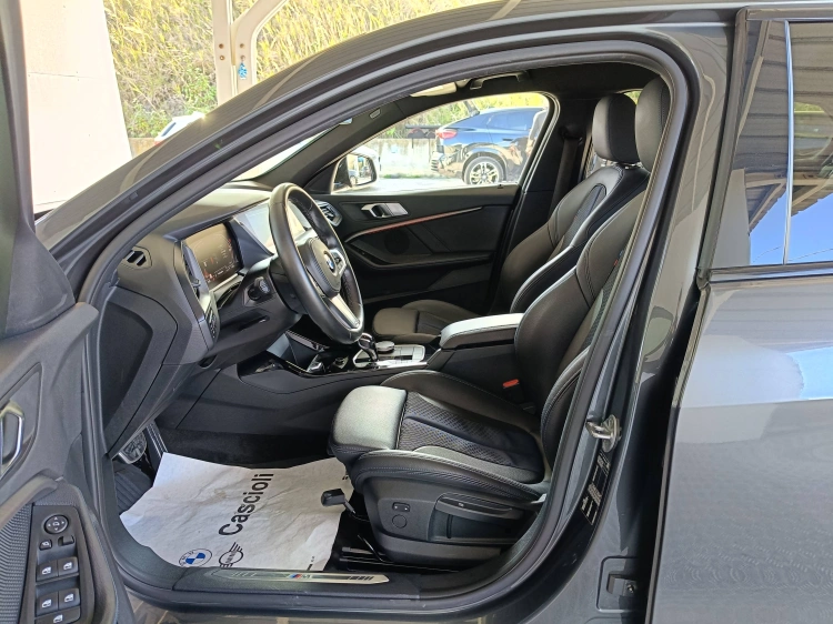 8 - BMW Serie 1 116d Msport auto