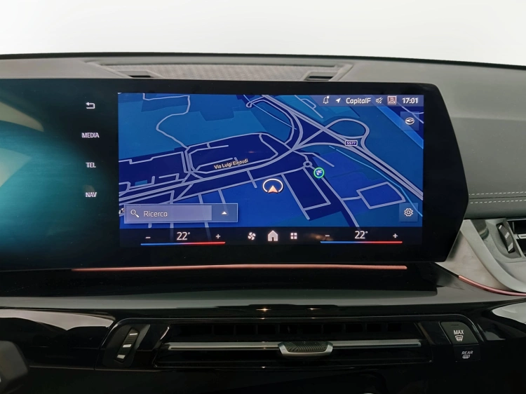 14 - BMW X1 X1 xDrive25e